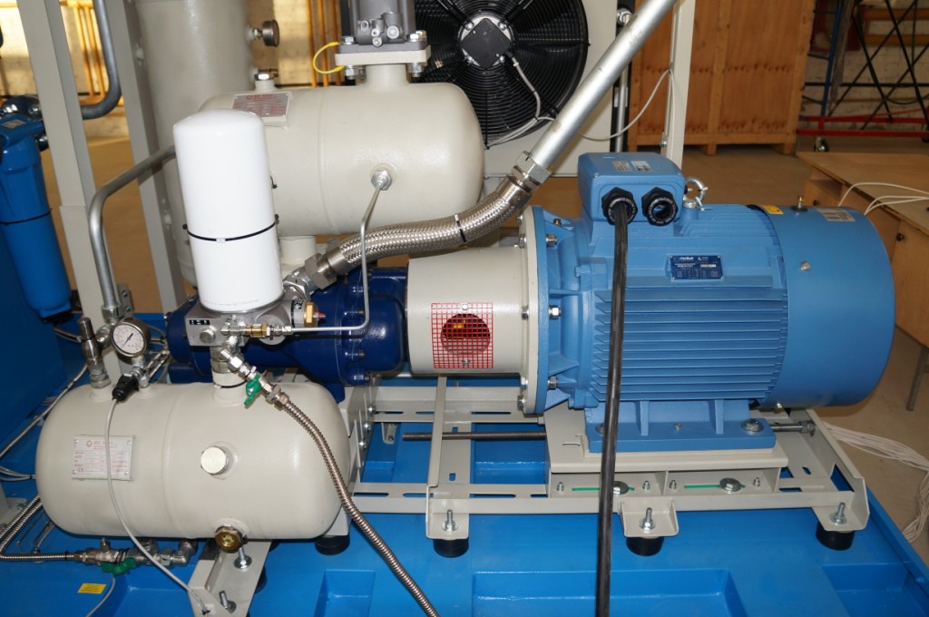 Витовой блок и электродвигатель винтового газового компрессора